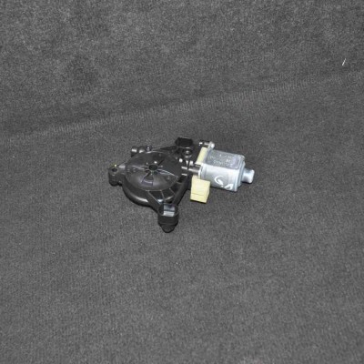 Motor macara geam ușă dreapta spate AUDI A3 Limousine 8VS, 8VM 2014 OEM: 5Q0959802,0130822712 2084403 foto
