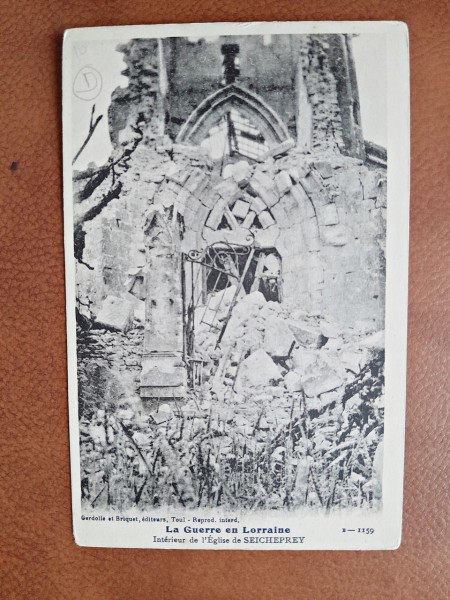 Carte postala, la Guerre en Lorraine, interieur de lEglise de Seicheprey, 1920