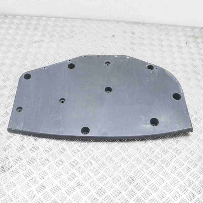 Alt scut motor MASERATI GHIBLI M157 2015 OEM: 670004358