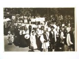 Cumpara ieftin Rară! Carte foto Emil Fischer:Procesiune religioasa Oastea Domnului-Sibiu 1930