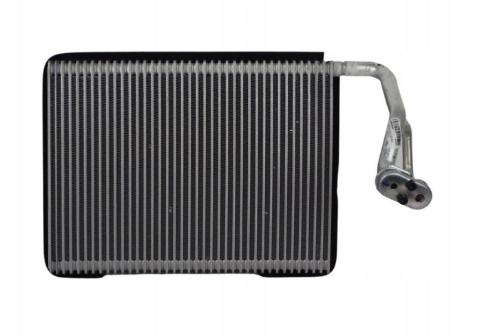 Evaporator BMW Seria 3, X3 G01, X4 G02, Z4 G29, motor: 1.6 T, 2.0 d, 2.0 T, 3.0 d, 3.0 R6 T, 225x300x38, miez si rezervor din aluminiu brazat,