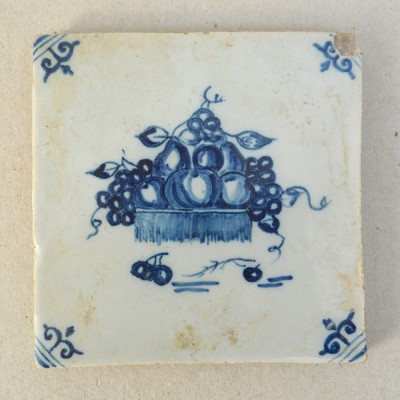 &amp;quot;Vas cu fructe&amp;quot; placa ceramica de Delft sec 18 foto