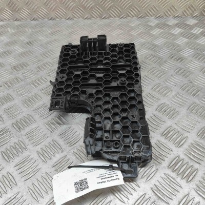 Modul de confort TESLA MODEL Y 2022 OEM: 1657650-01-A 29992345 foto