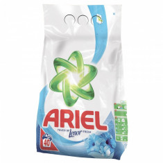 Detergent automat color Touch of Lenor Ariel, 4 kg, 40 spalari foto