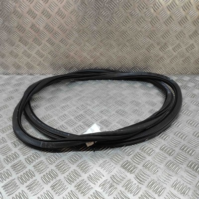 Garnitura ușă dreapta spate SKODA SUPERB III 3V3 2017 OEM: 3V5867368B foto