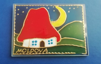 D5 - Magnet frigider - Tematica turism - Moldova 1 foto