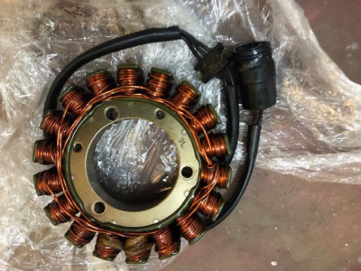 Stator generator Kawasaki ZX-6R ZX6R ZX600J 2000-2001 foto