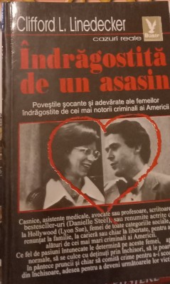 INDRAGOSTITA DE UN ASASIN CLIFFORD LINEDECKER T foto