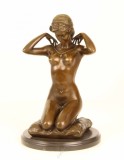 Colier nou-statueta din bronz pe un soclu din marmura KF-13, Nuduri