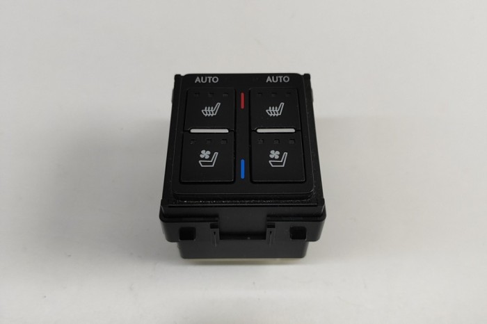 Comutator &icirc;ncălzire scaun LEXUS RX _L2_ 2019 OEM: 84752-48010 | 30374661