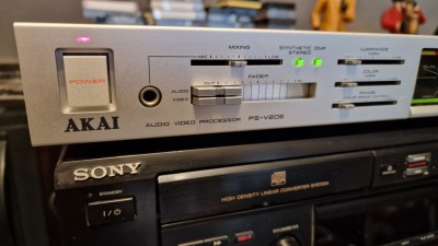 AKAI PS-V20E foto