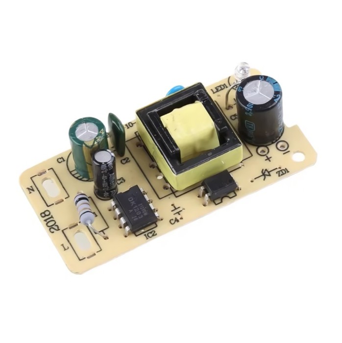 Sursă Alimentare 12V 1A &ndash; Placă Compactă, Stabilizată, Ideală pentru LED, Arduino, Sisteme Electronice