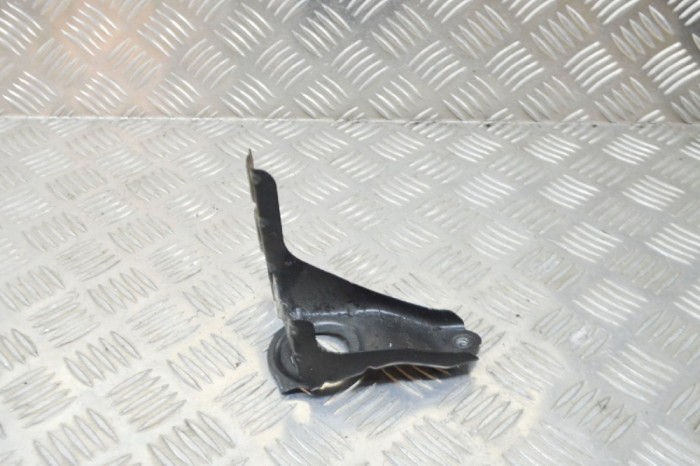 Suport aripa st&acirc;nga față BMW X4 G02, F98 2019 OEM: 7397513 11668390