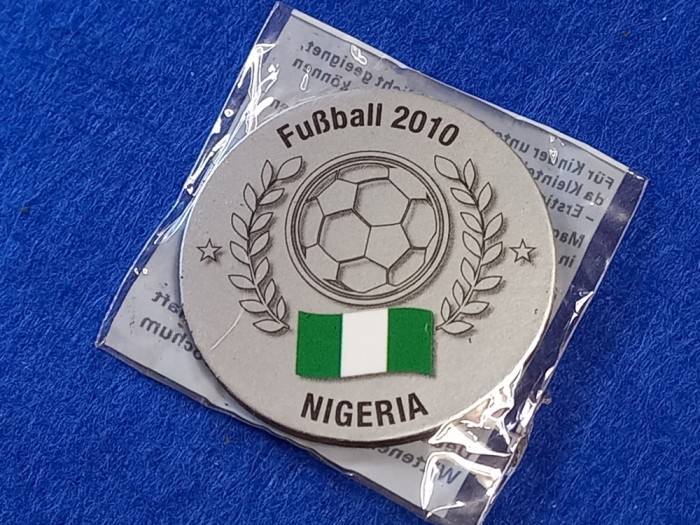 Magnet frigider-fotbal - NIGERIA (Campionatul Mondial 2010)