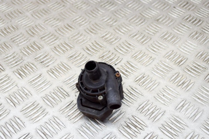 Pompa de apa auxiliara MERCEDES-BENZ GLC C253 2018 OEM: A2118350028,3130591163 14548110