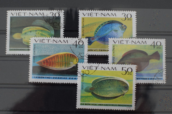 TS23/11 - Timbre Serie - Vietnam - Pesti