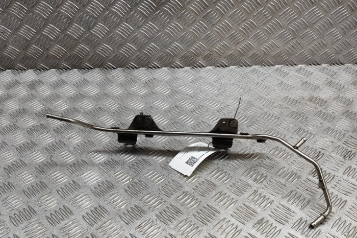 Furtun de lichid de răcire VW GOLF V 1K1 2008 OEM: 06F145317E 28541344