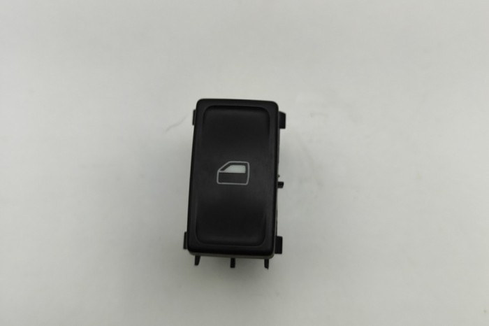 Buton geam ușă dreapta spate SKODA OCTAVIA III Combi 5E5 2014 OEM: 5E0959855 30641584