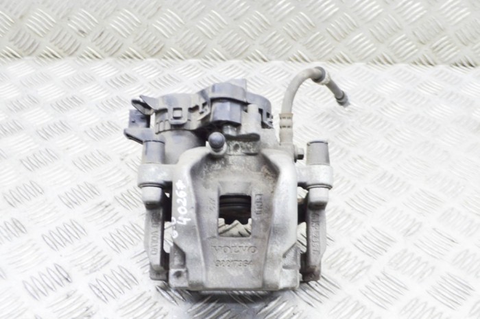 Etrier de fr&acirc;nă dreapta spate VOLVO XC60 II 246 2022 OEM: P32287434,32287434,P32301020,32301020 20397000
