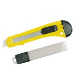 Set cuttere MEGA plastic cu buton blocare cu 10 lame 18mm 30019