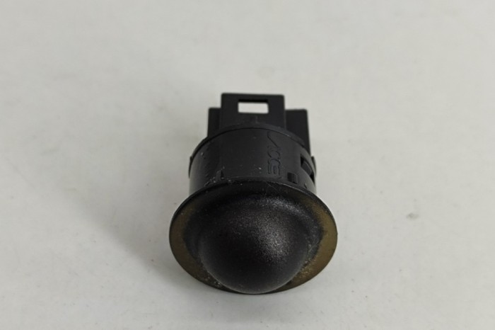 Senzor de soare MERCEDES-BENZ E W212 2015 OEM: A2049057501 24655919