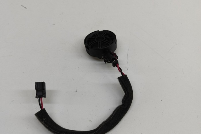 Difuzor ușă dreapta față LAND ROVER RANGE ROVER SPORT L461 2024 OEM: M9R3-18808-AB 29509606