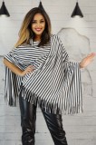 BL996-1822 Poncho cu model in dungi si guler lat