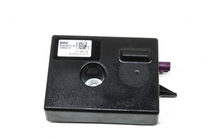 Amplificator de antena BMW 1 F20 2012 OEM: 9230911,10859410,28330448 14615938