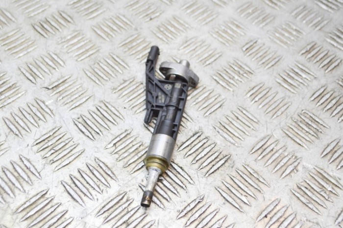 Injector de combustibil BMW X4 G02, F98 2019 OEM: 7639990,0261500539 17812606