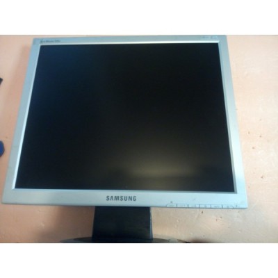 Monitor SH LCD Samsung SyncMaster 913V 19 inch foto