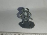 bnk jc Domplast - figurina de plastic - cavaler