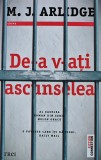 Cumpara ieftin Carte De-a v-ati ascunselea M. J. Arlidge Editura Trei 2020 Brosata 399 Pagini Romane Politiste Thriller Autori Straini