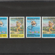 Bangladesh 1974 - Centenar U.P.U.,serie 4 valori,cercetasi,MNH,Mi.45-48