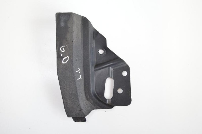 Aparatoare noroi dreapta spate AUDI TT 8J3 2007 OEM: 8J0853834B 1978036