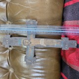 Cruce lemn an 1911 , executata manual , Isus Hristos pictata