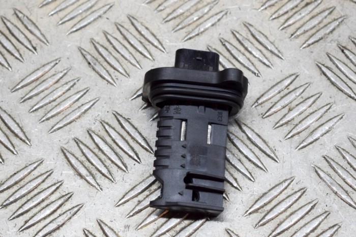 Debitmetru de aer BMW 2 Cabrio F23 2016 OEM: 0280218266,7602038 13857039