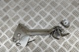 Suport aripa dreapta față VW PASSAT B8 3G2 2019 OEM: 3G0821142A,3G0809471 24607105