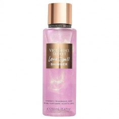 Spray de corp stralucitor, Victoria&#039;s Secret, Love Spell Shimmer, Cherry Blossom &amp; Fresh Peach, 250 ml