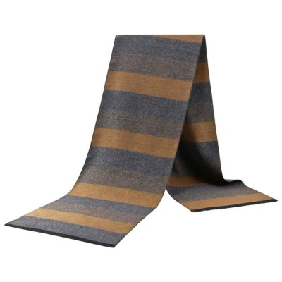 Fular tricotat in dungi foto