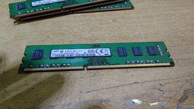 Ram PC Samsung 8GB DDR3L-12800U M378B1G73EB0-YK0 foto