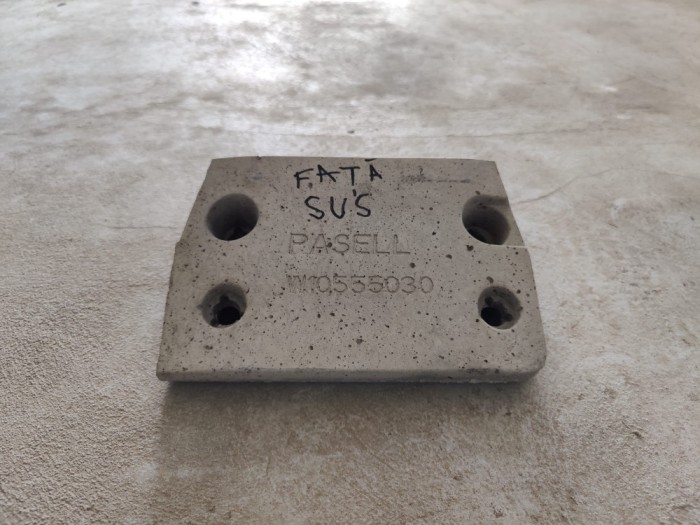 contragreutate frontala sus cuva Masina de spalat verticala Whirlpool AWE 66710