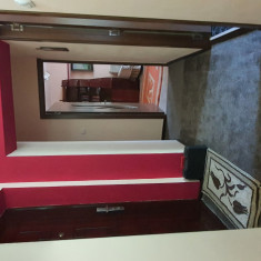 Se inchiriaza apartament 2 camere decomandat Unirii