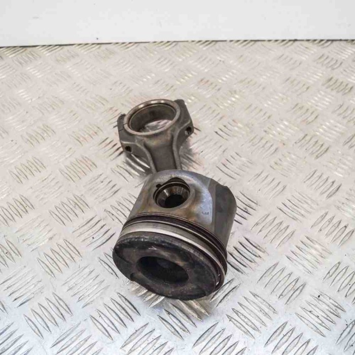 Piston LDV MAXUS Furgon 2008 OEM: R2516LEN159998