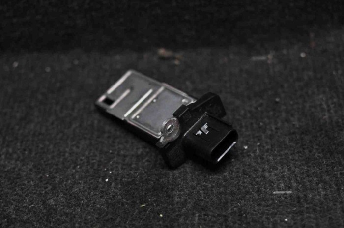 Debitmetru de aer FORD B-MAX JK 2014 OEM: 3L3A-12B579-BA 1444285