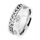 Inel din oţel, lanț, culoare argintie, suprafață mată, ornamente - Marime inel: 65