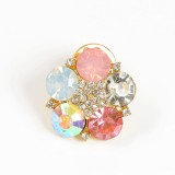 Brosa martisor cu pietre multicolore