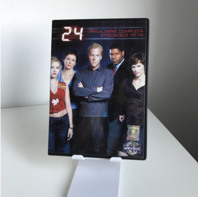 Serial Subtitrat - DVD - 24 Sezonul 1 Episoadele 15, 16 foto