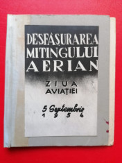 Desfasurarea mitingului aerian Ziua Aviatiei 1954 foto