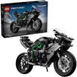 LEGO Technic Motocicleta Kawasaki Ninja H2R 42170, Model la Scara 1:8, Cutie Viteze, Suspensie, Motor, +10 Ani