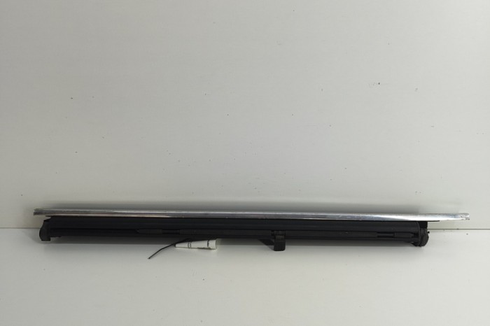 Rulou parasolar ușă st&acirc;nga spate AUDI A8 D2 4D2, 4D8 1997 OEM: 4D0861333 29950707